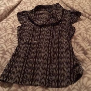 5/$15 Banana Republic cowl neck top